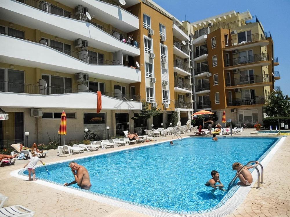 Blue Marine - Daneli Apartment Sunny Beach Dış mekan fotoğraf